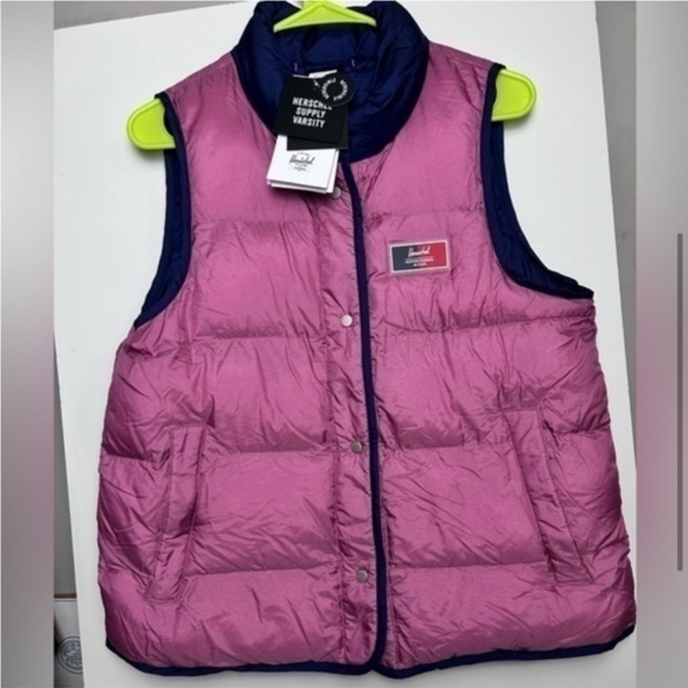 Herschel Supply Co. Featherless Reversible Vest
sz S